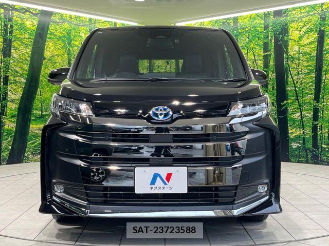 Toyota NOAH HYBRID 2023-11 8367752-14