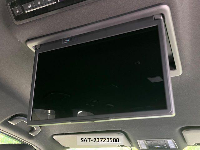 Toyota NOAH HYBRID 2023-11 8367752-2