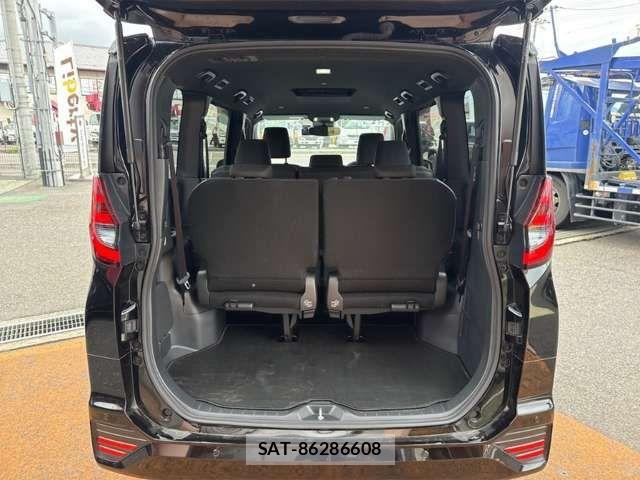 Toyota NOAH HYBRID 2024-11 8367760-15