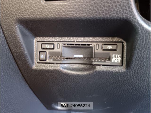 Toyota NOAH HYBRID 2022-03 8367756-11