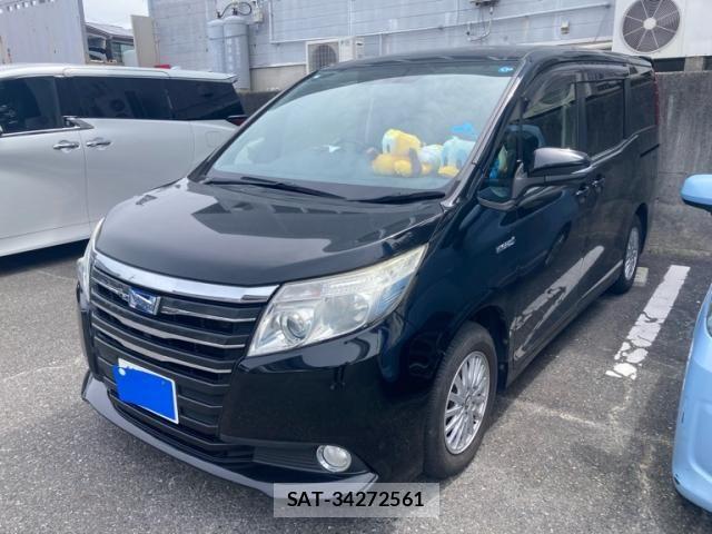 Toyota NOAH HYBRID 2015-03 8367766-1