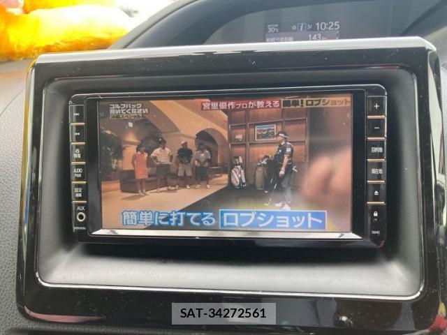 Toyota NOAH HYBRID 2015-03 8367766-21