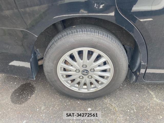 Toyota NOAH HYBRID 2015-03 8367766-6