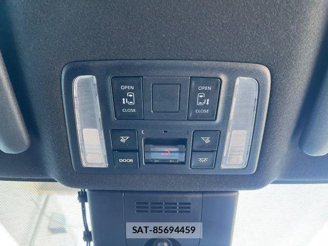 Toyota NOAH HYBRID 2023-01 8367757-6