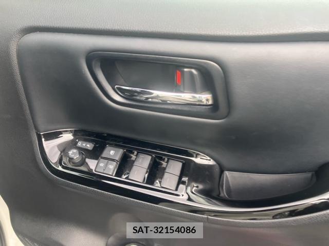 Toyota NOAH HYBRID 2021-08 8367761-13