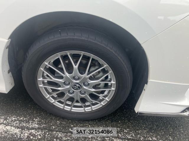 Toyota NOAH HYBRID 2021-08 8367761-4