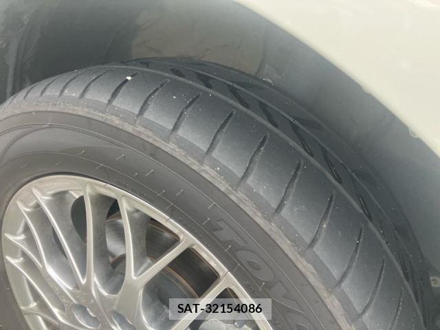 Toyota NOAH HYBRID 2021-08 8367761-5