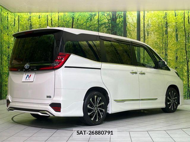 Toyota NOAH HYBRID 2023-03 8367750-17