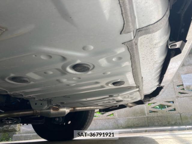 Toyota NOAH HYBRID 2024-09 8367762-11