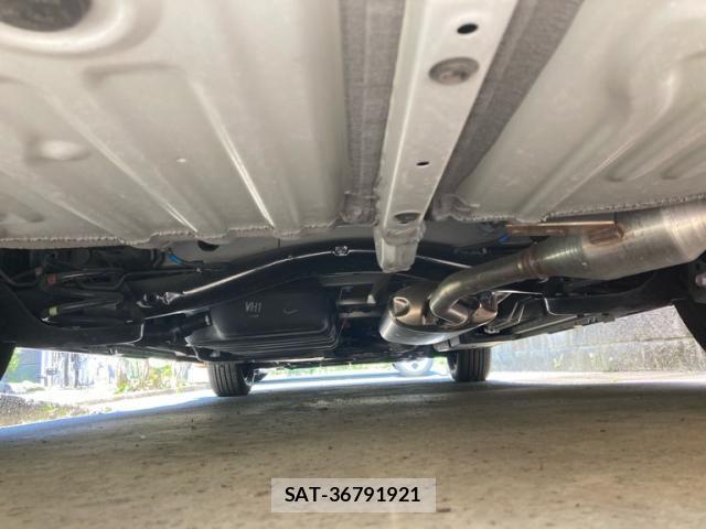 Toyota NOAH HYBRID 2024-09 8367762-12