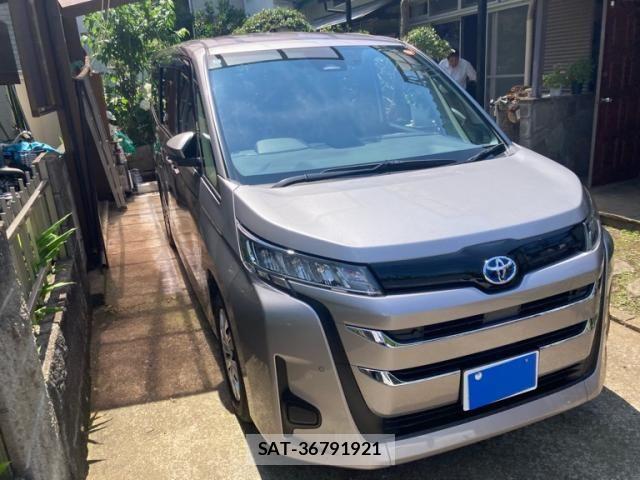 Toyota NOAH HYBRID 2024-09 8367762-1