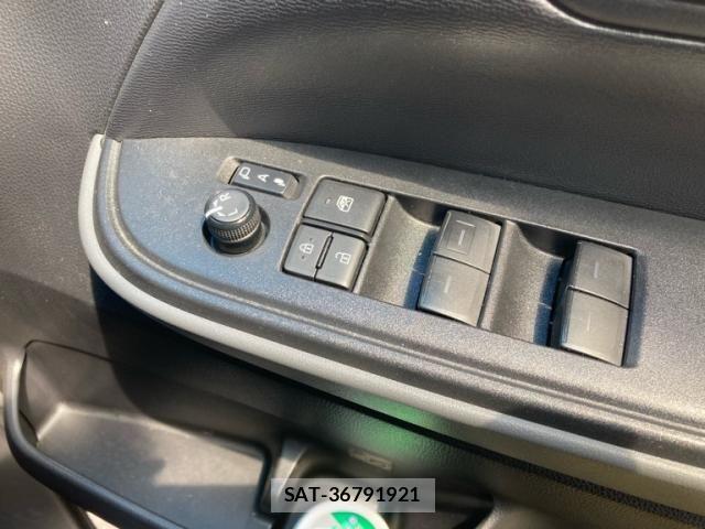 Toyota NOAH HYBRID 2024-09 8367762-21