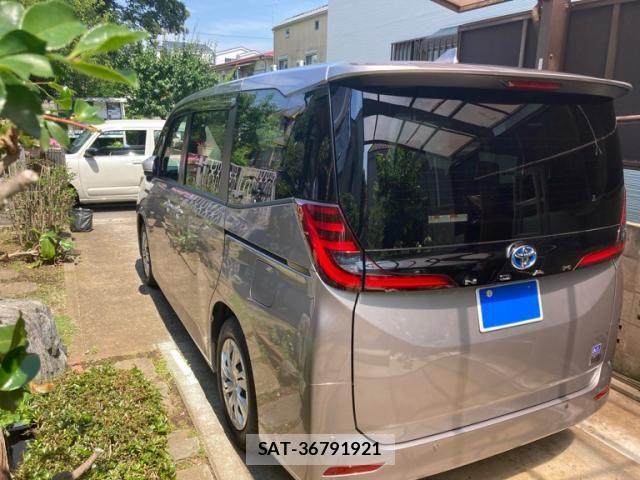 Toyota NOAH HYBRID 2024-09 8367762-5