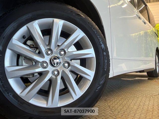 Toyota NOAH HYBRID 2024-12 8367758-13
