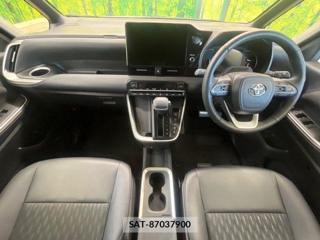 Toyota NOAH HYBRID 2024-12 8367758-1