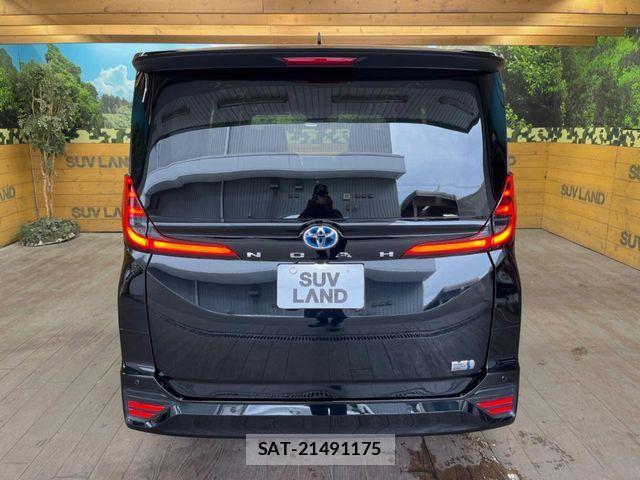 Toyota NOAH HYBRID 2024-04 8367749-14