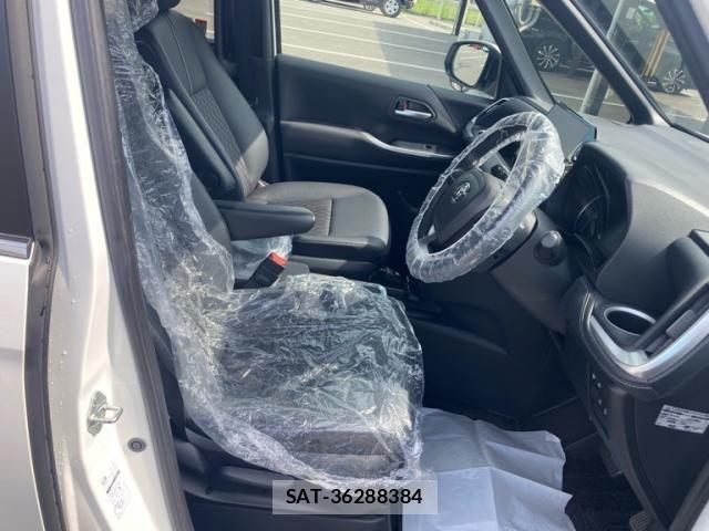 Toyota NOAH HYBRID 2023-03 8367759-12