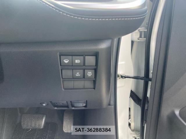 Toyota NOAH HYBRID 2023-03 8367759-7