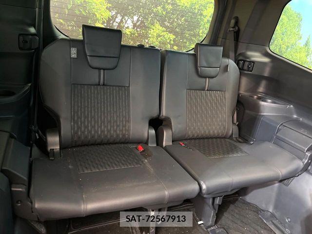 Toyota NOAH HYBRID 2025-07 8367751-9