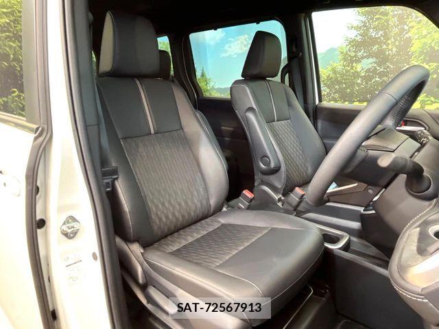 Toyota NOAH HYBRID 2025-07 8367751-7