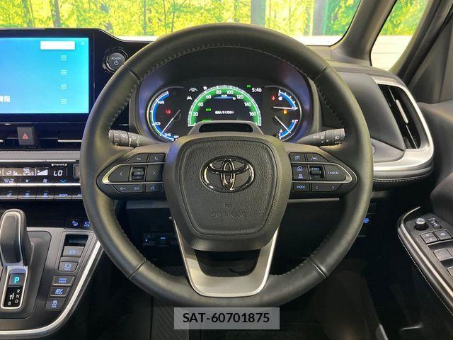 Toyota NOAH HYBRID 2024-02 8367754-11