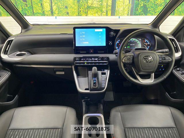 Toyota NOAH HYBRID 2024-02 8367754-1