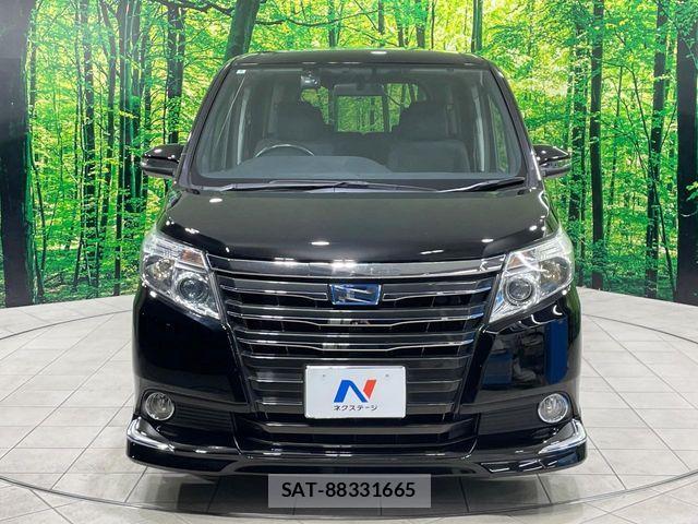 Toyota NOAH HYBRID 2014-06 8367764-13