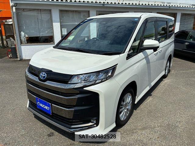 Toyota NOAH HYBRID 2024-01 8371972-0
