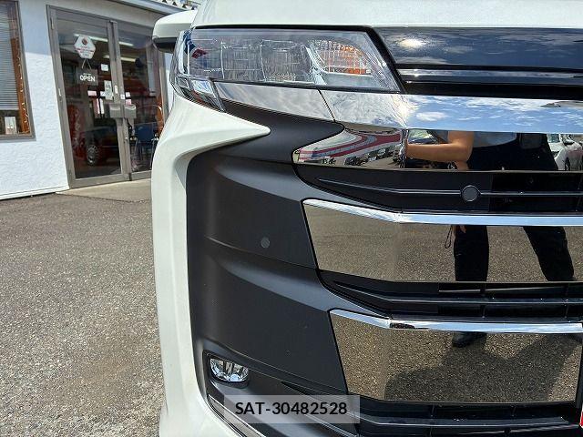 Toyota NOAH HYBRID 2024-01 8371972-27
