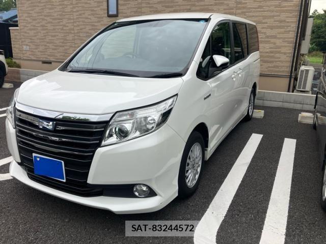 Toyota NOAH HYBRID 2015-06 8371973-0