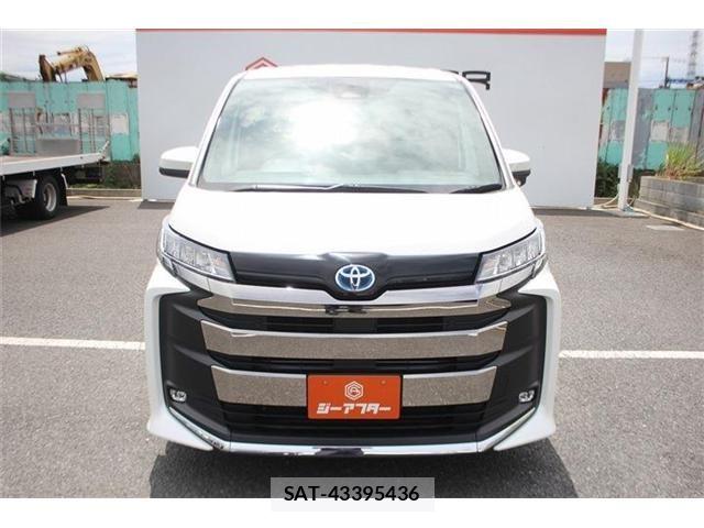 Toyota NOAH HYBRID 2022-05 8371971-7
