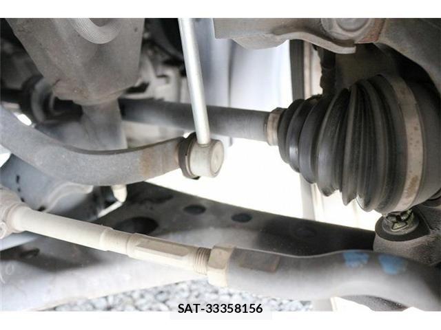 Toyota NOAH HYBRID 2017-07 8371974-24