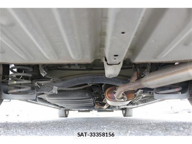 Toyota NOAH HYBRID 2017-07 8371974-26