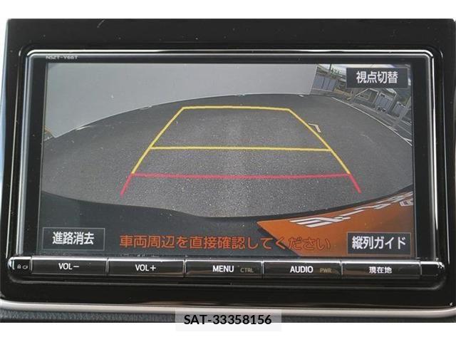 Toyota NOAH HYBRID 2017-07 8371974-2