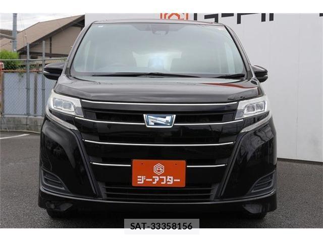 Toyota NOAH HYBRID 2017-07 8371974-5