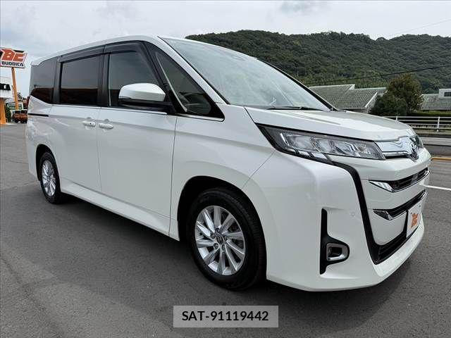 Toyota NOAH HYBRID 2023-03 8414024-8