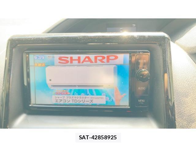 Toyota NOAH HYBRID 2014-12 8414042-18