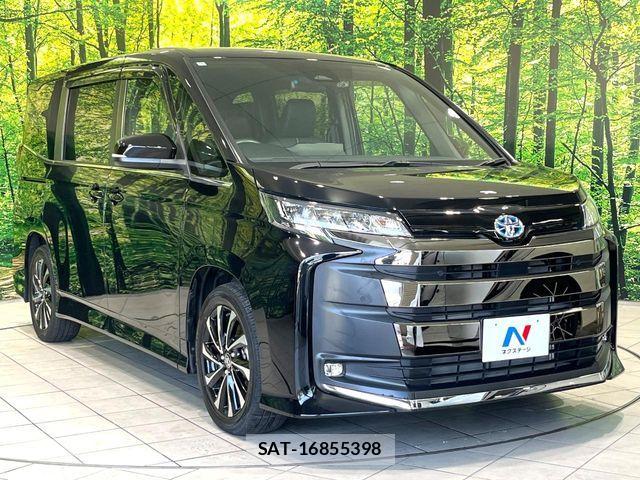 Toyota NOAH HYBRID 2022-11 8438606-15