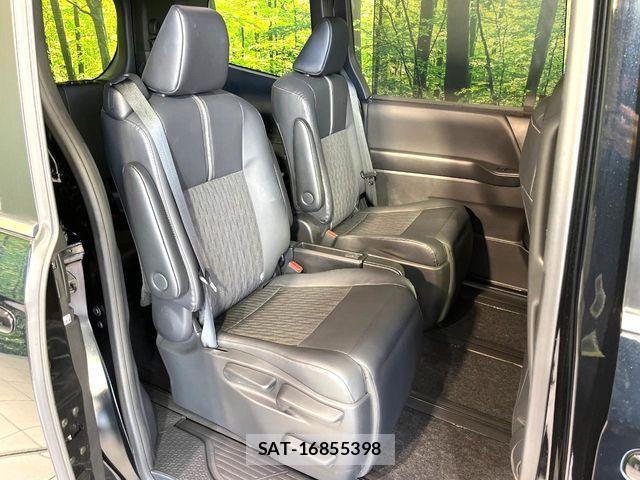 Toyota NOAH HYBRID 2022-11 8438606-8