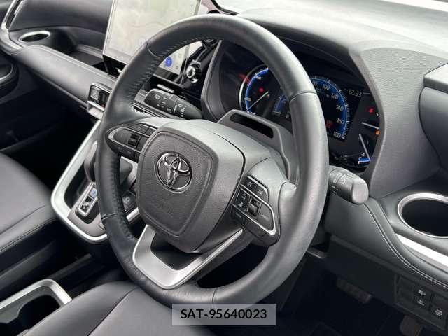 Toyota NOAH HYBRID 2024-10 8438617-15