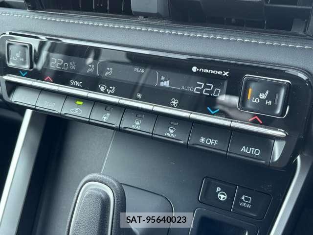 Toyota NOAH HYBRID 2024-10 8438617-22