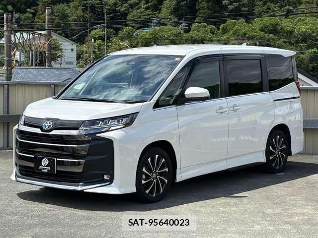 Toyota NOAH HYBRID 2024-10 8438617-5