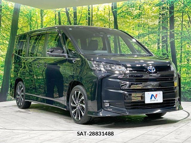 Toyota NOAH HYBRID 2022-07 8438615-16