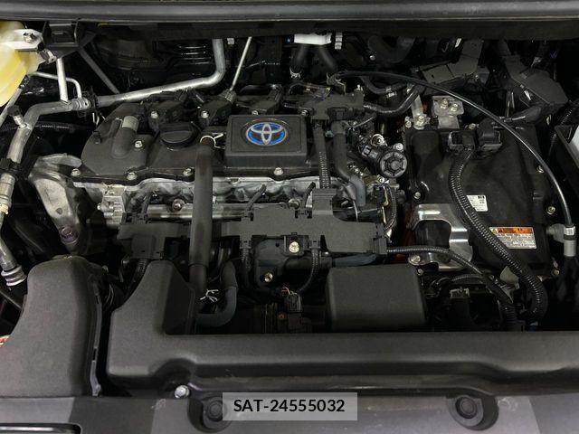 Toyota NOAH HYBRID 2022-04 8438604-18