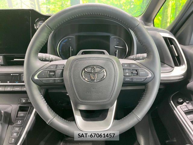 Toyota NOAH HYBRID 2025-05 8438607-10