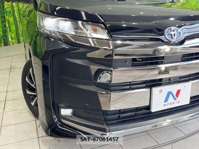 Toyota NOAH HYBRID 2025-05 8438607-11