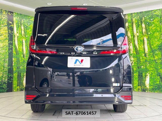 Toyota NOAH HYBRID 2025-05 8438607-14