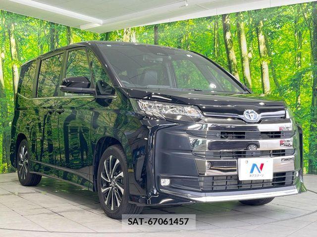Toyota NOAH HYBRID 2025-05 8438607-15