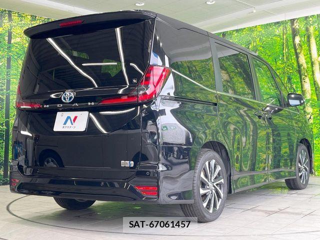 Toyota NOAH HYBRID 2025-05 8438607-16