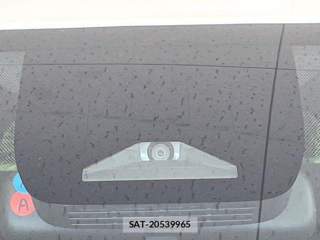 Toyota NOAH HYBRID 2022-09 8438036-3